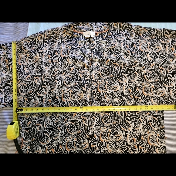 Anthropologie Elegant Black & Tan Patterned Women's Kaftan-Size M/L - Picture 16 of 17